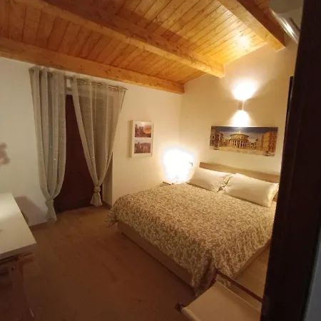 Oh Che Bel Castello アパート